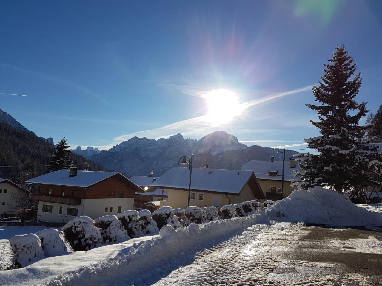 Hotel Silvesterhof Toblach Exteriör bild
